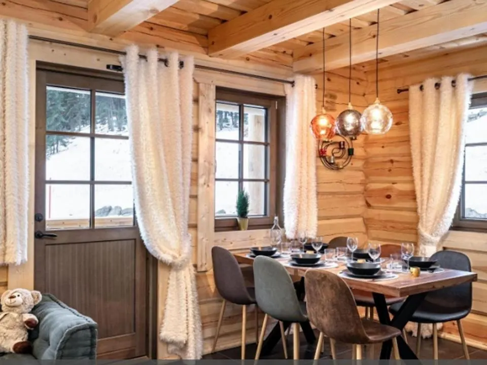 Sunweb - Les Chalets De L'Ecrin Ле-Деволюи